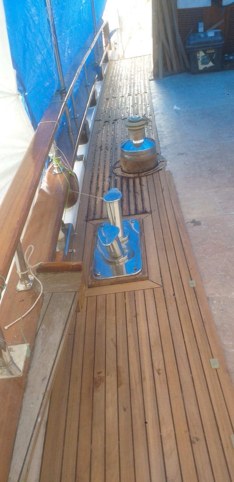 Teak Güverte - Proje 1 — Teak güverte uygulaması, fotoğraf 1